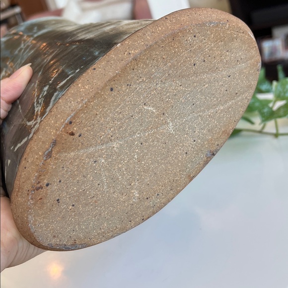 Vintage Handmade Freeform Pottery Vase - Picture 10 of 17